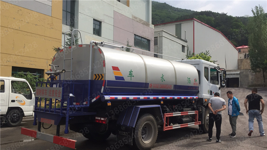 ����ӯͨ��܇�����{(l��n)�Ƹ����։m܇